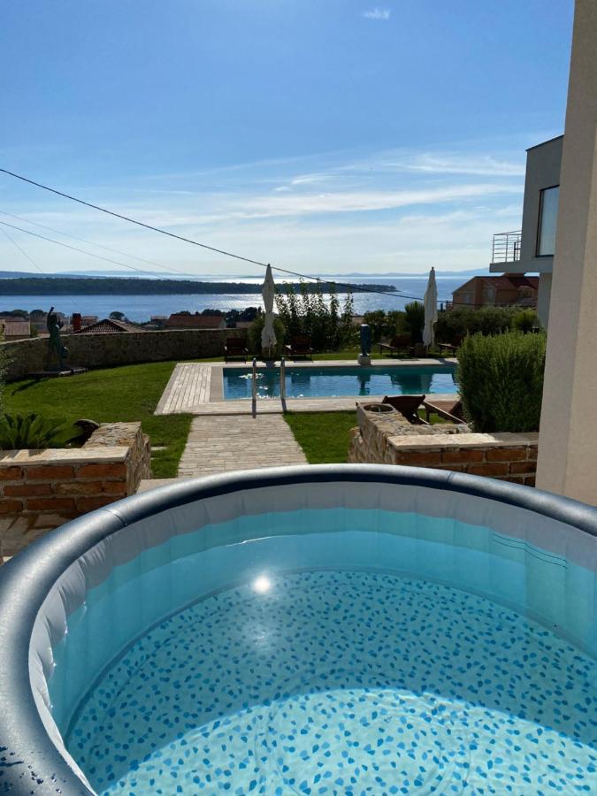Villa Joy 4Ever Banjol Extérieur photo
