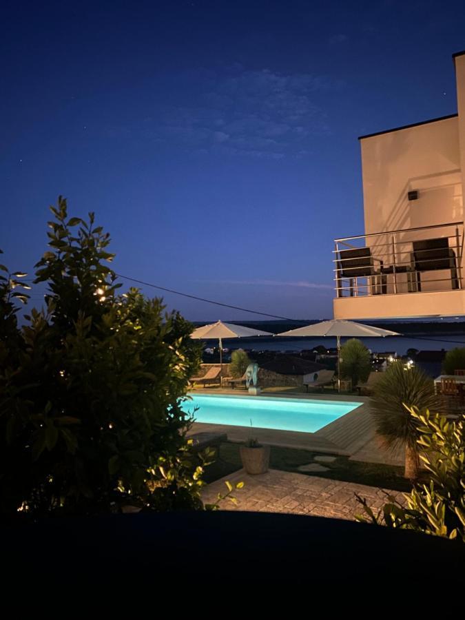 Villa Joy 4Ever Banjol Extérieur photo