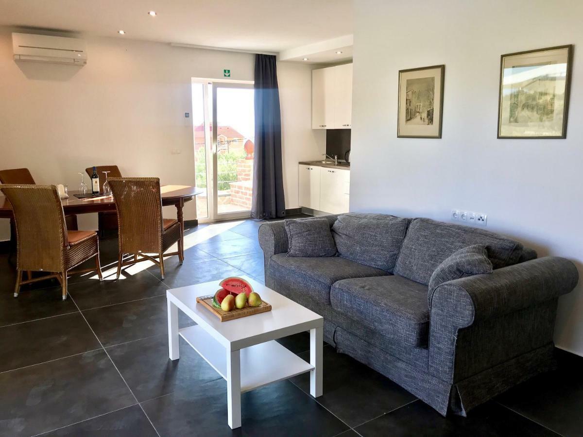 Villa Joy 4Ever Banjol Extérieur photo